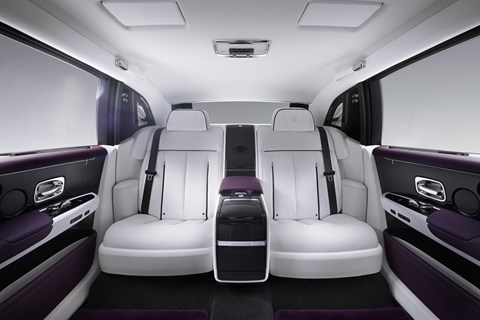 Rolls-Royce Phantom 8 rear seats