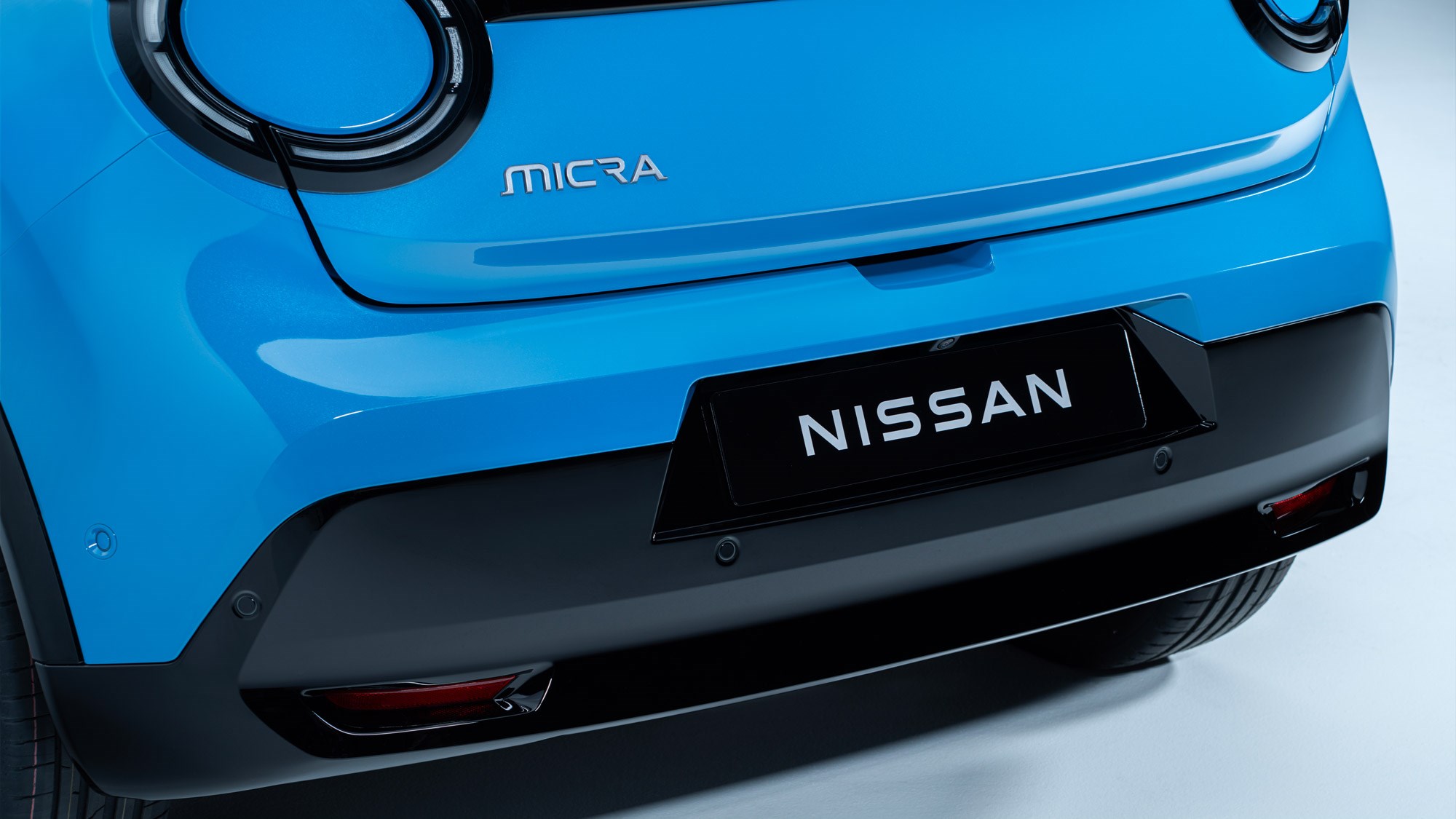Новая Nissan Micra: Электрический компактный хэтчбек с известной ценой