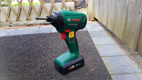 Bosch UniversalImpact 18 standing up