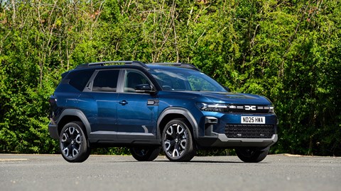 Dacia Bigster (2025) review: front three quarter static, blue paint