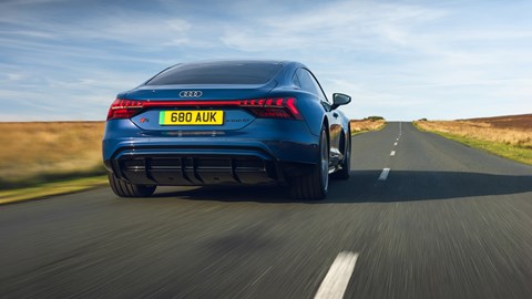 S e-Tron GT - rear shot low