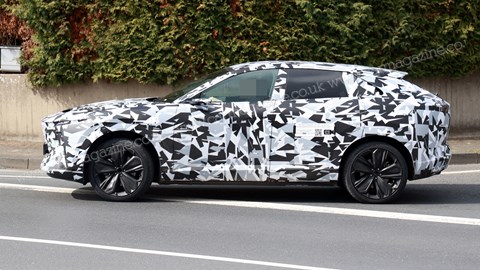 Mazda CX -6E SUV - Πλευρικό προφίλ