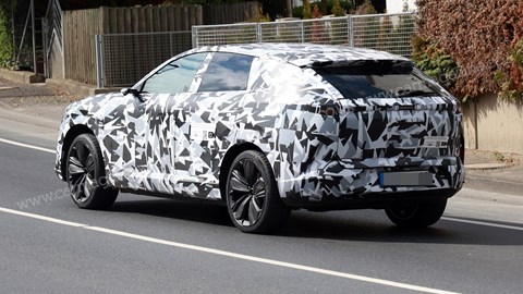 Mazda CX -6E SUV - Πίσω πυροβολισμό