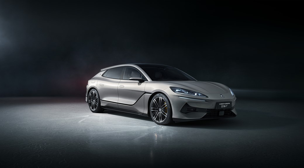 بیوایدی زمان شارژ را به سرعت سوختگیری بنزین رساند دنزا Z9 GT: سه چهارم جلو