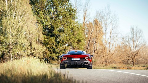 Alfa Romeo 33 Stradale rear on track