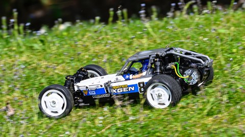 Tamiya DT-04 Fighter Nxgen rear driving