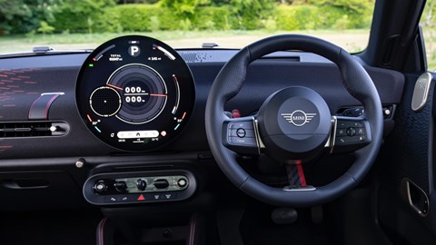 Mini Cooper JCW Electric dash