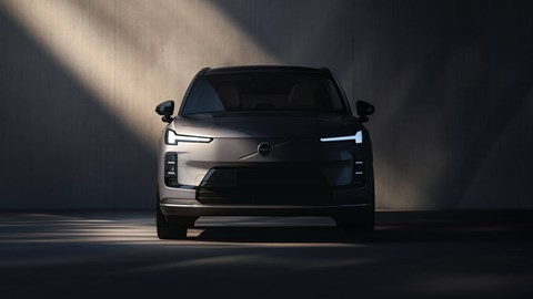 XC70 front