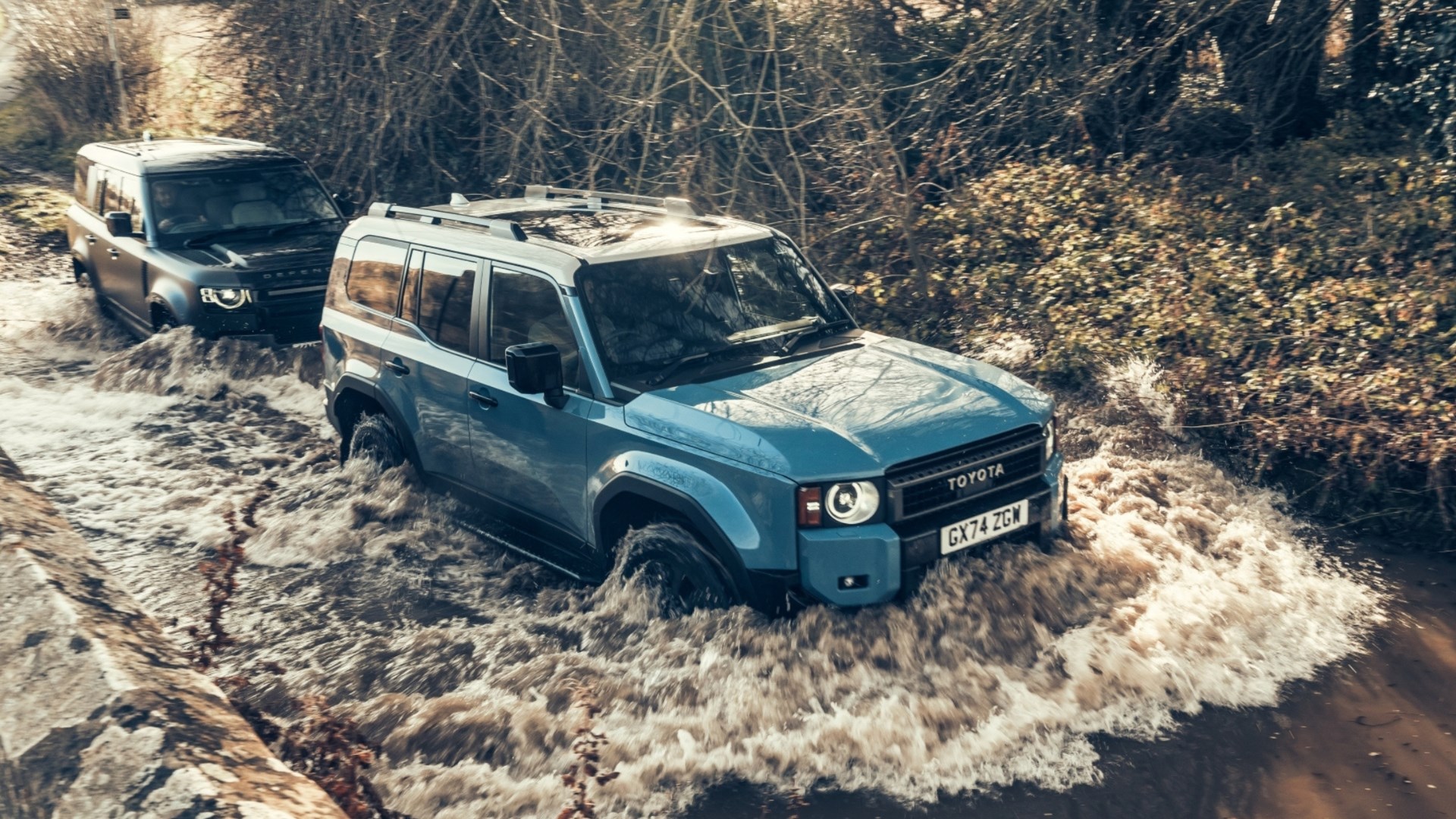 Сравнение Land Rover Defender и Toyota Land Cruiser: выбор идеального внедорожника