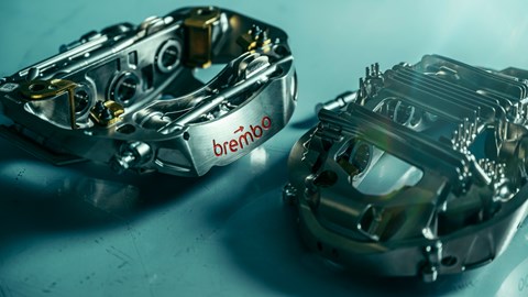 Aston Martin F1 brembo