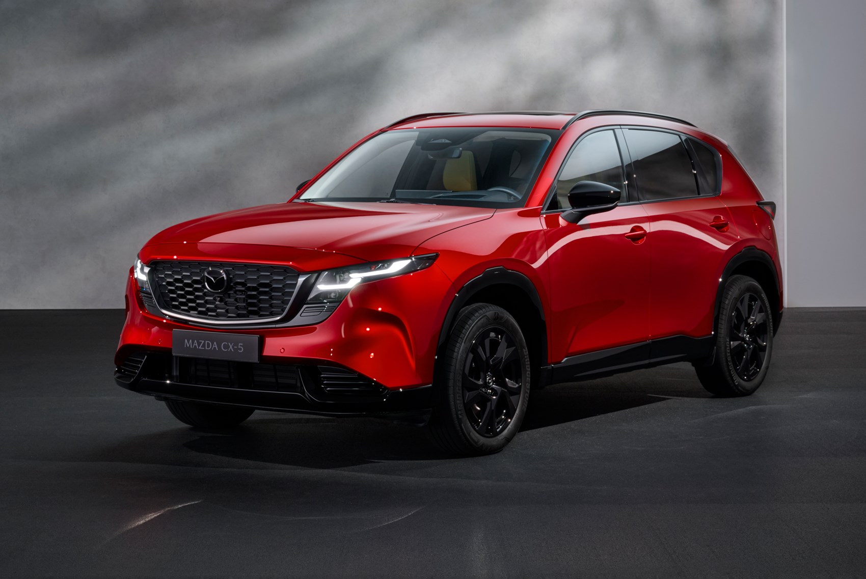 Новый Mazda CX-5 2025: обновленный семейный SUV с уникальными технологиями