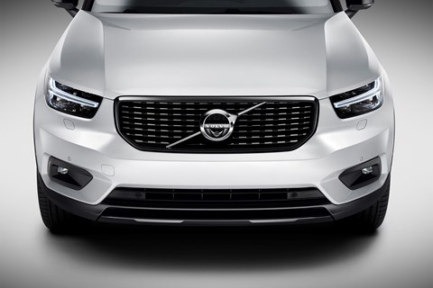 Trademark Thor's Hammer headlights on the Volvo XC40