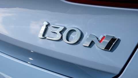 Hyundai i30 N badge