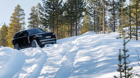 Range Rover Electric off-roading in snow