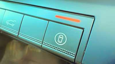 Renault Scenic month 2: it's time for a service