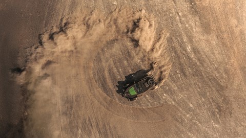 Octa Defender vs Ariel Nomad