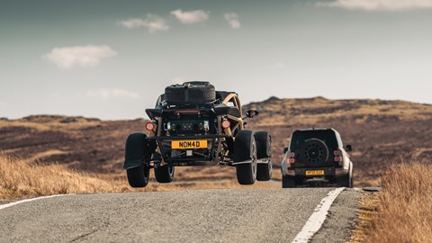 Octa Defender vs Ariel Nomad
