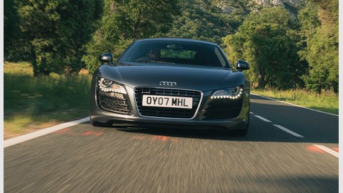 Driving the classics: Audi R8 4.2 V8 FSI (2007-2012)
