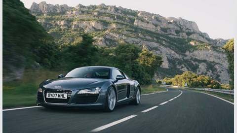 Driving the classics: Audi R8 4.2 V8 FSI (2007-2012)