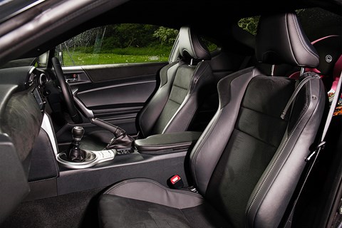 Toyota GT86 interior