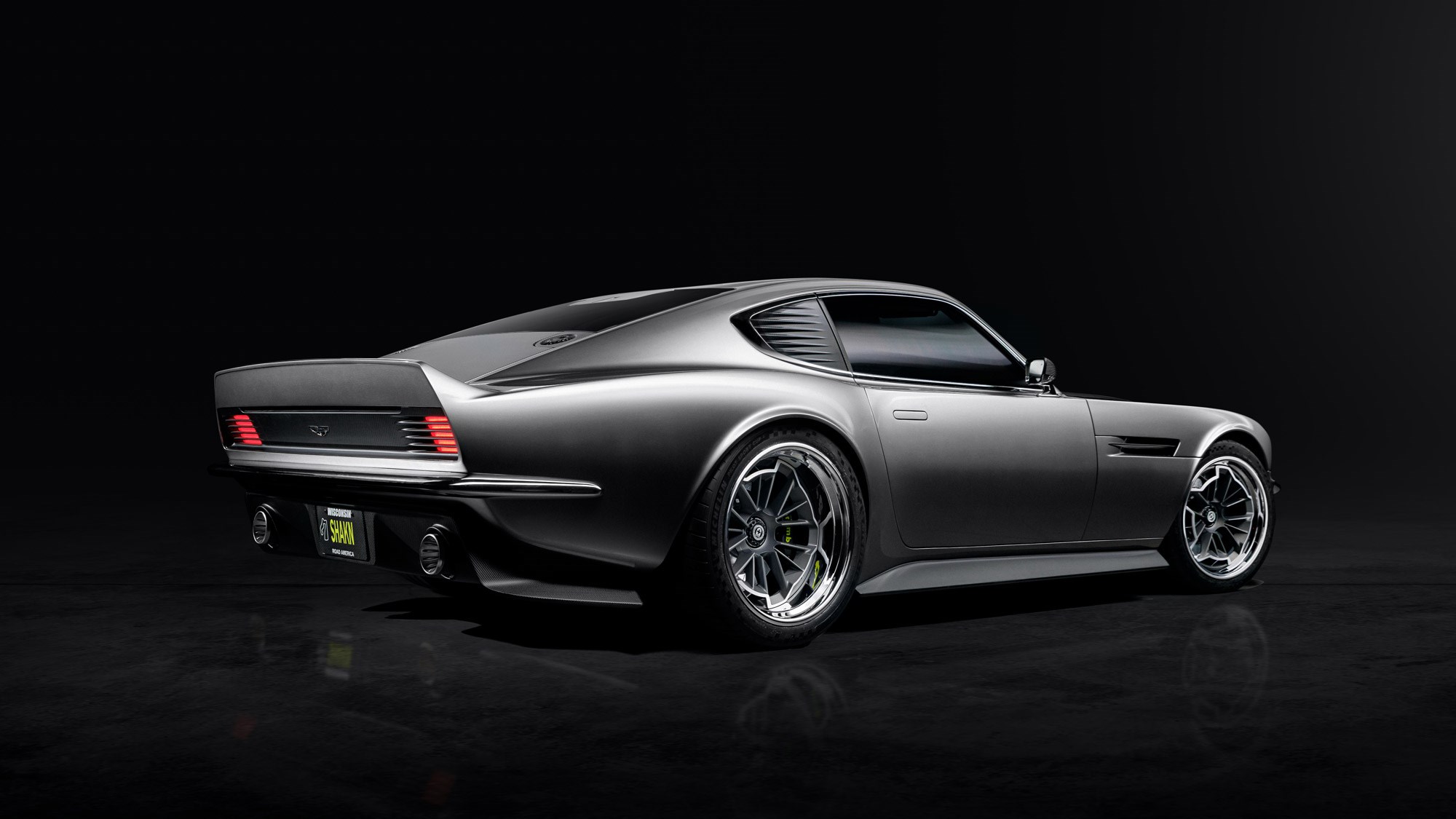 Ringbrothers Aston Martin DBS restomod с мускульным характером
