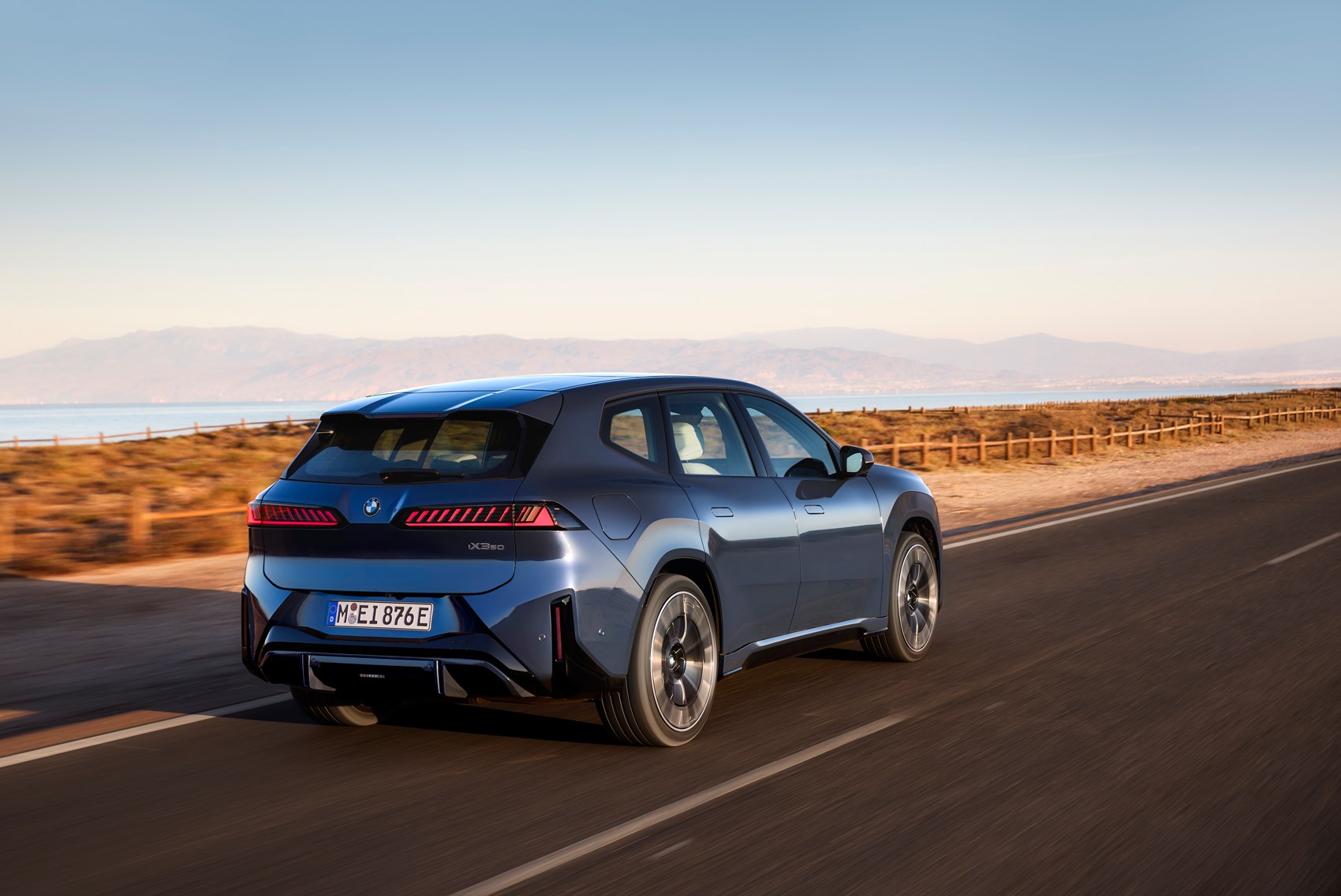 BMW iX3 Neue Klasse электрос SUV с невероятным запасом хода