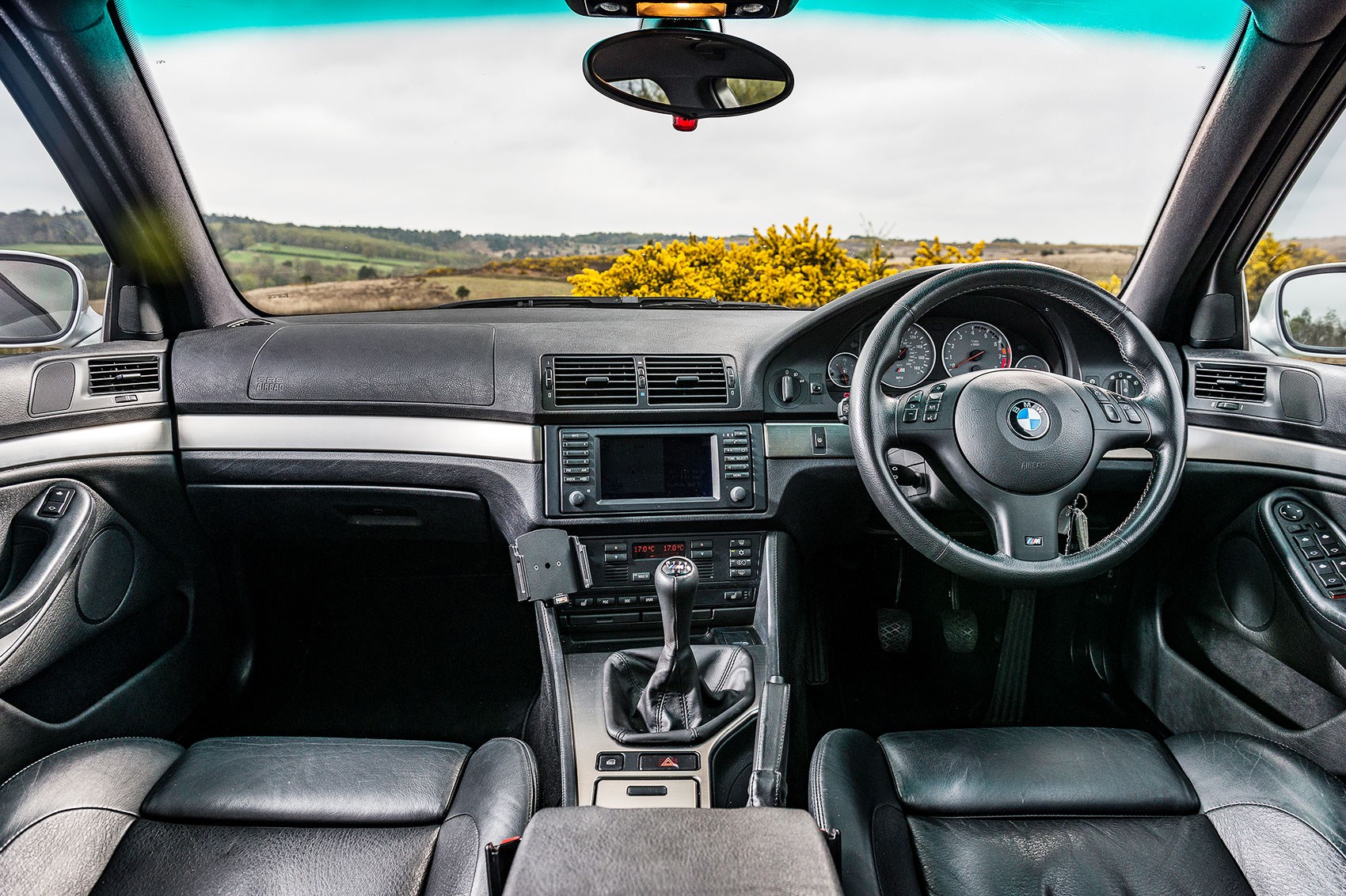 Leonardoda Uitleg Leraar op school BMW M5 buying guide: driving all of the first five BMW M5 generations | CAR  Magazine