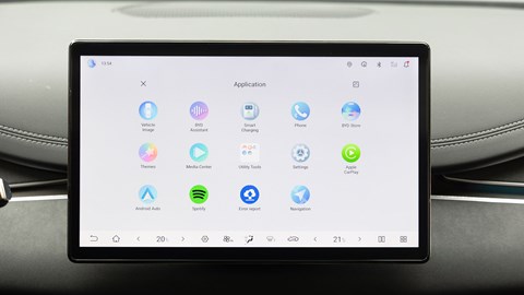 BYD Seal 6 DM-i (2025) Touring review: infotainment screen