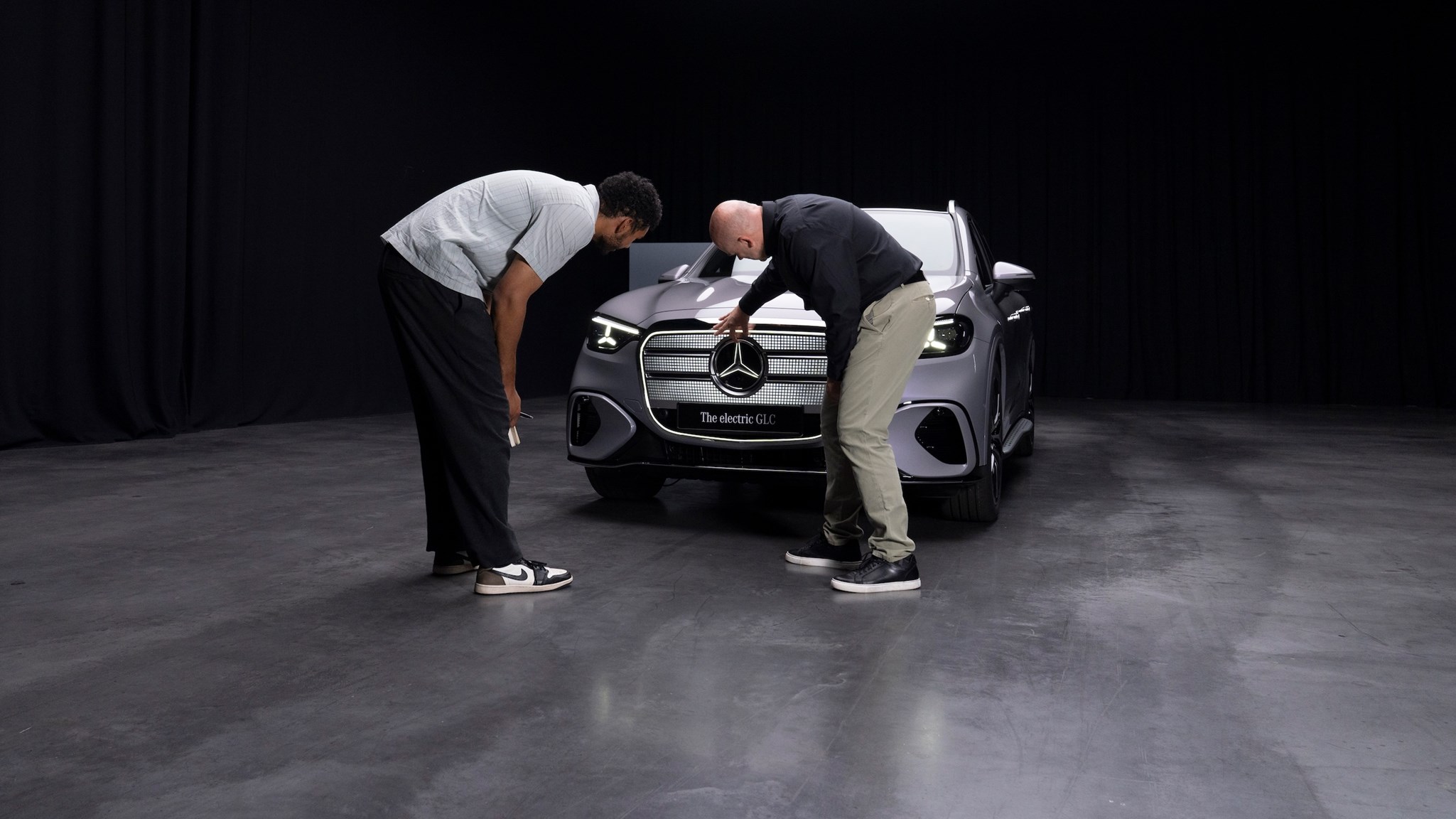 Электрический Mercedes GLC 2025 с инновационным дизайном и технологиями