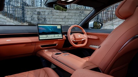 Changan Deepal S07 front interior