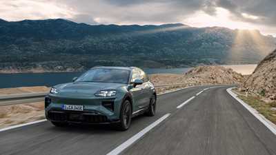 Porsche Cayenne Electric unveiled: Over 1100bhp and cheaper than a petrol Cayenne!