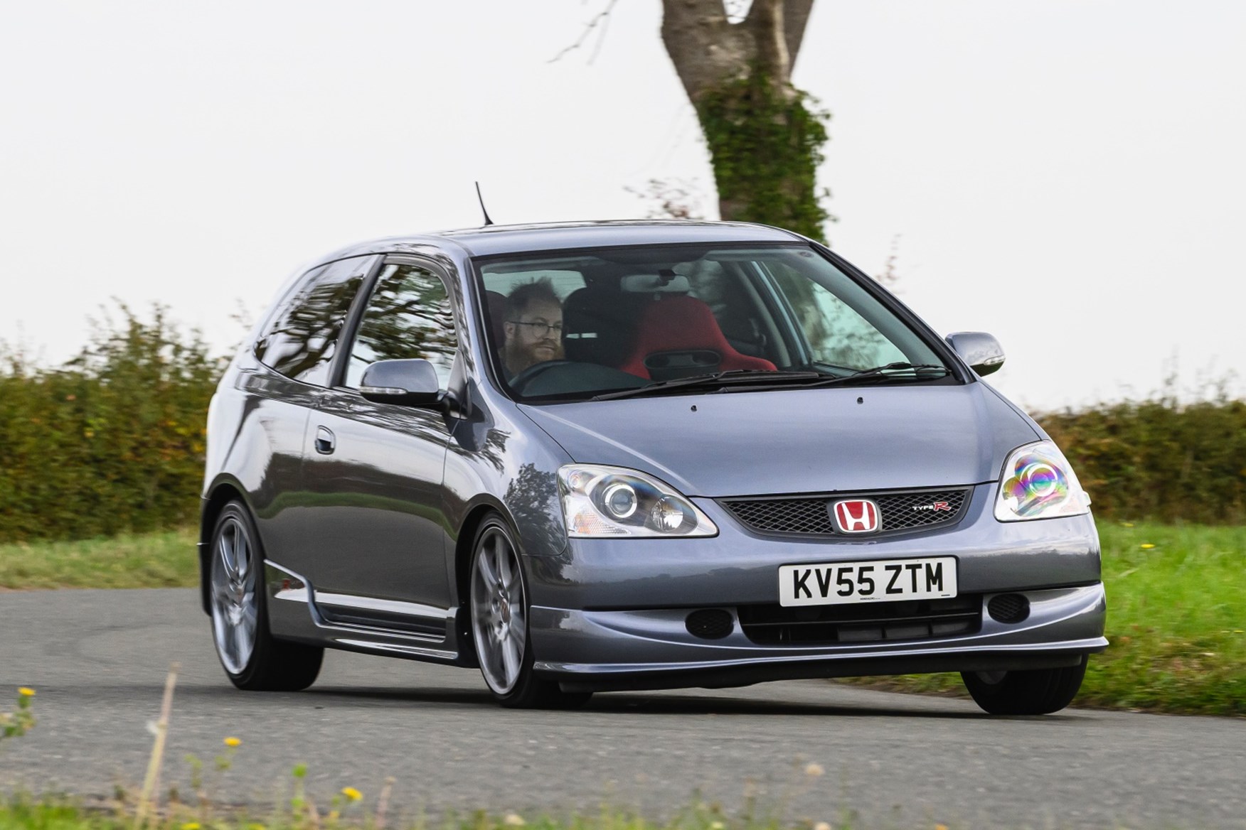 Driving the classics: Honda Civic Type R (EP3)