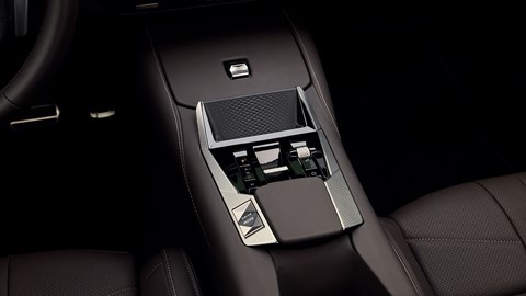 DS No.4 (2025) review: centre console, brown leather upholstery
