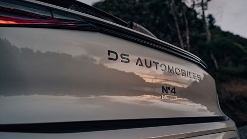 DS No.4 E-Tense (2025) review: tailgate badge, silver paint
