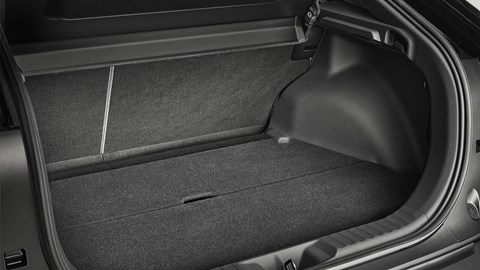 Toyota C-HR+ prototype, interior