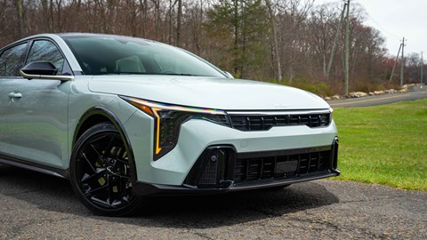 Kia K4 saloon front end