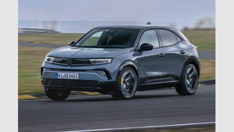 Vauxhall Mokka GSE, grey, track, front three quaters, motion