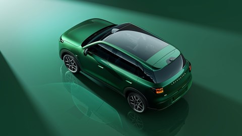 Leapmotor B03X (2026): rear three quarter static, high angle, green paint