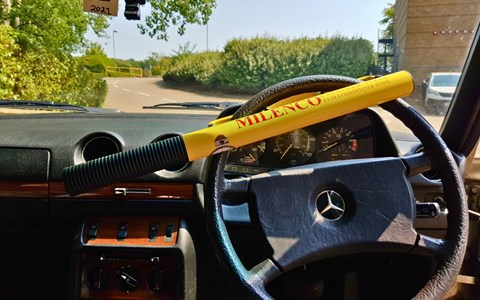 Milenco HS Steering Wheel Lock installed 