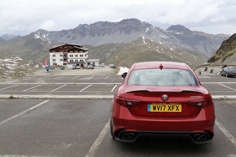 Alfa Romeo Giulia Quadrifoglio