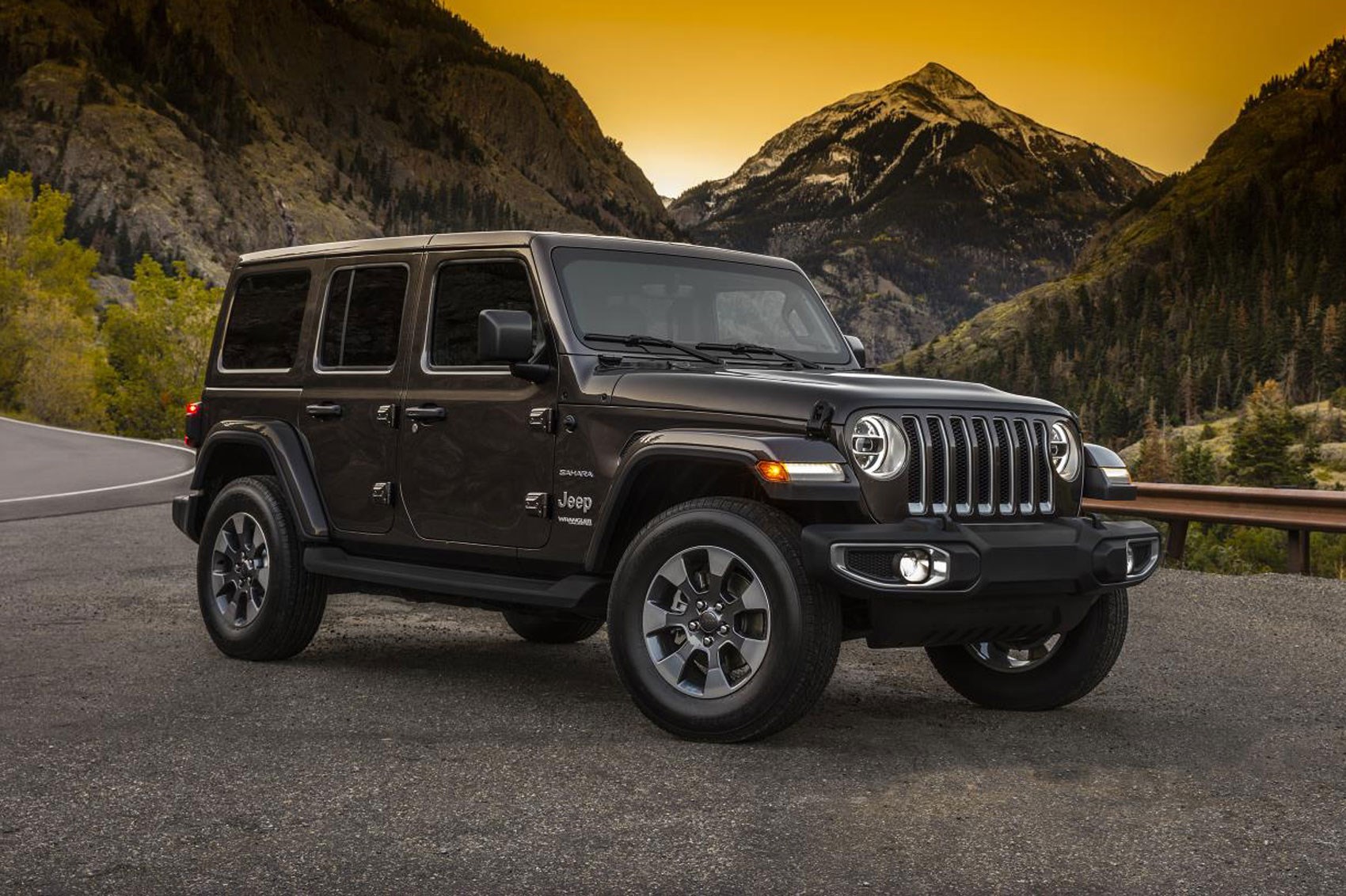 New Jeep Wrangler: the go-anywhere SUV reborn for 2018 arrives in Europe |  CAR Magazine