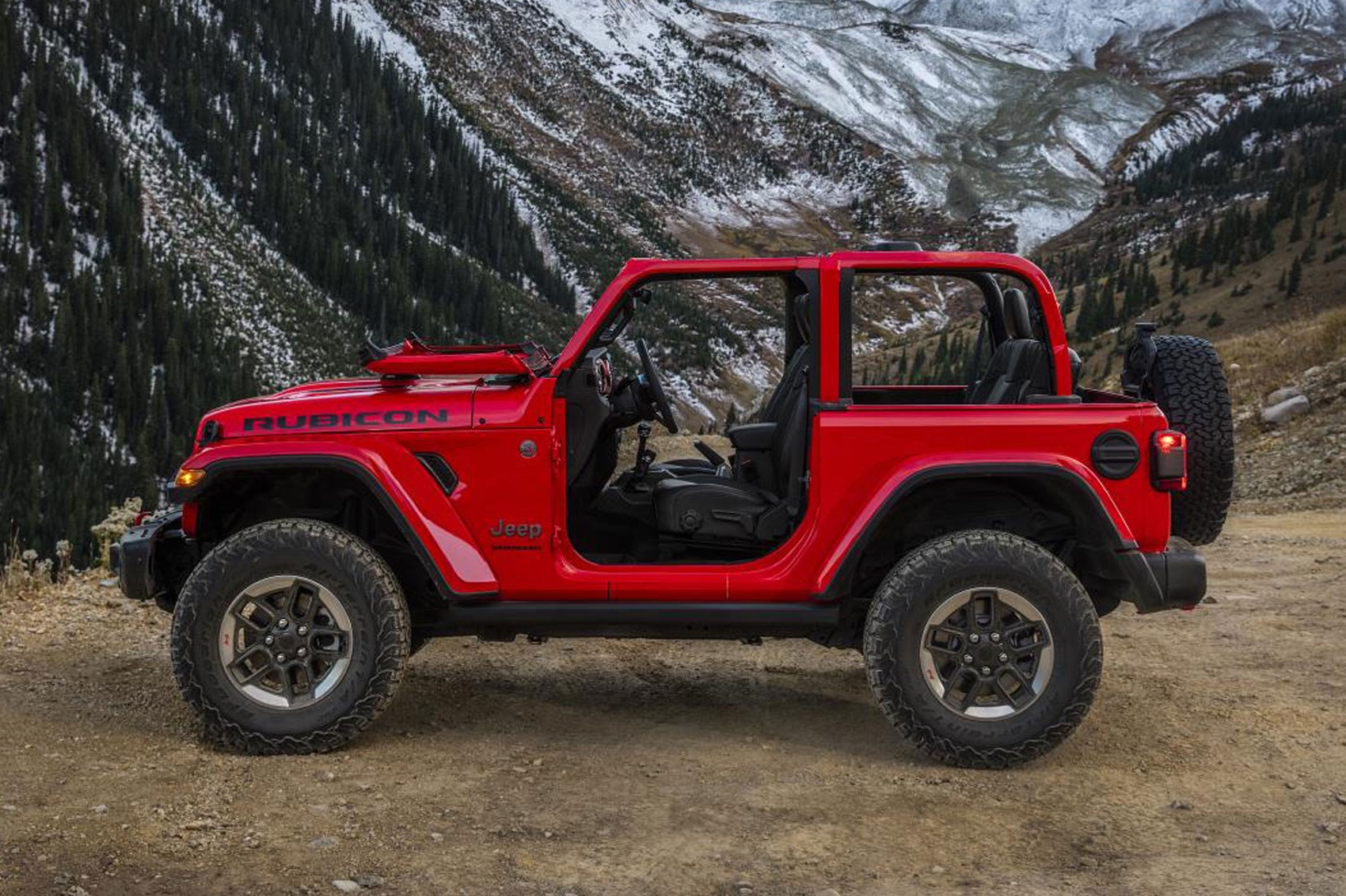 New Jeep Wrangler: the go-anywhere SUV reborn for 2018 arrives in Europe |  CAR Magazine