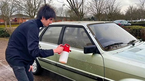 Pretpranje automobila