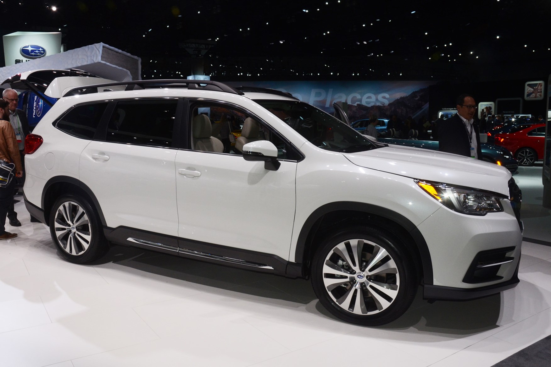 Subaru Ascent SUV: Pics, Specs And Details