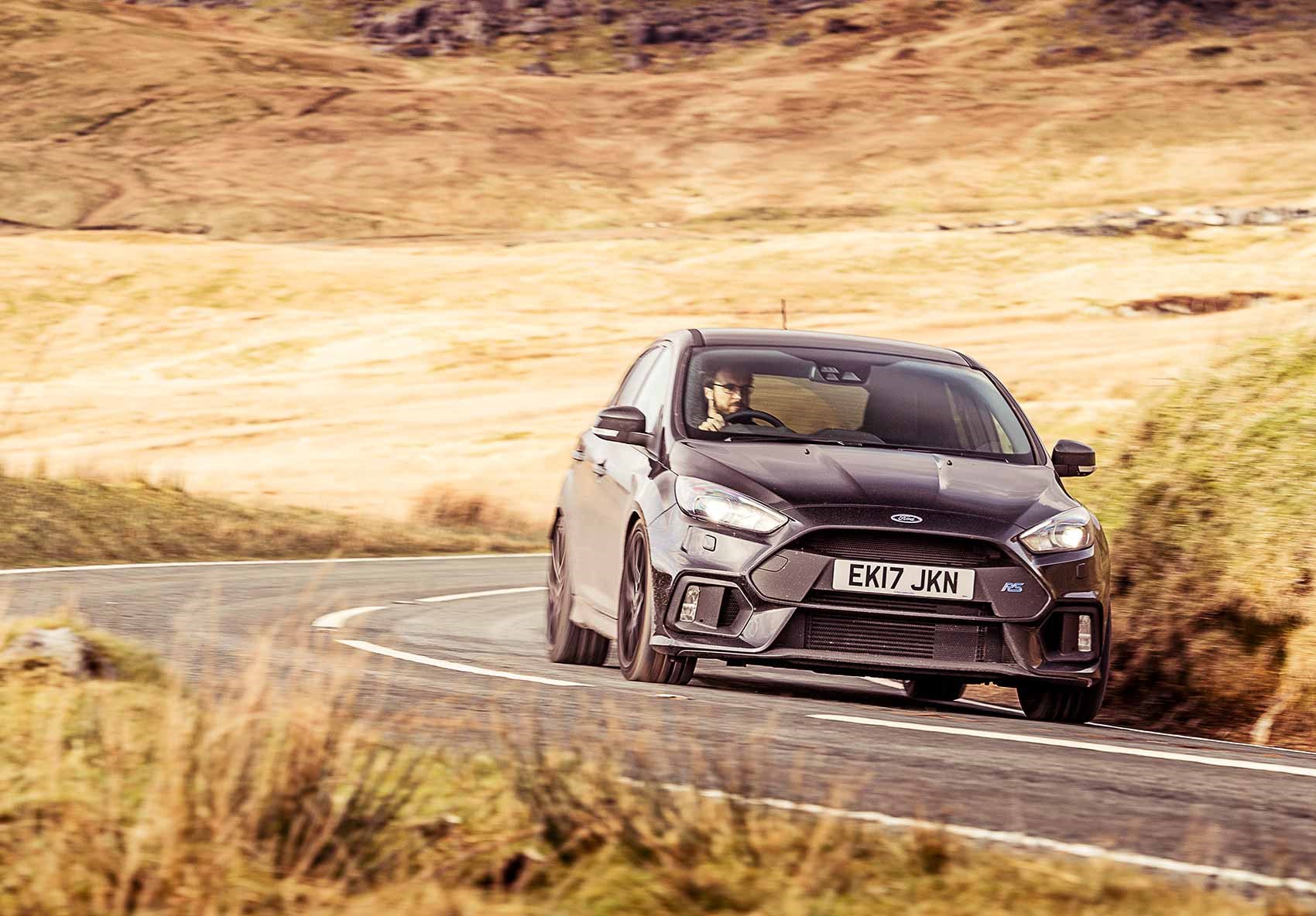 2018 Ford Focus RS Review, Pricing, and Specs