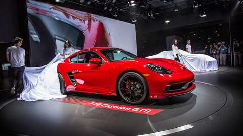 Porsche and LA: close bed fellows, as witnessed by 718 GTS world debuts