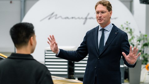 Mercedes boss Ola K&auml;llenius