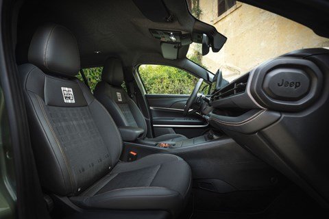 Jeep Avenger seats