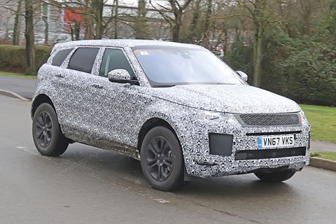 Spy photos of new 2019 Range Rover Evoque hybrid: specs, prices and on-sale date of 2019