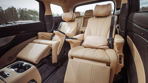 Denza D9 MPV (2026): rear seats, tan leather upholstery